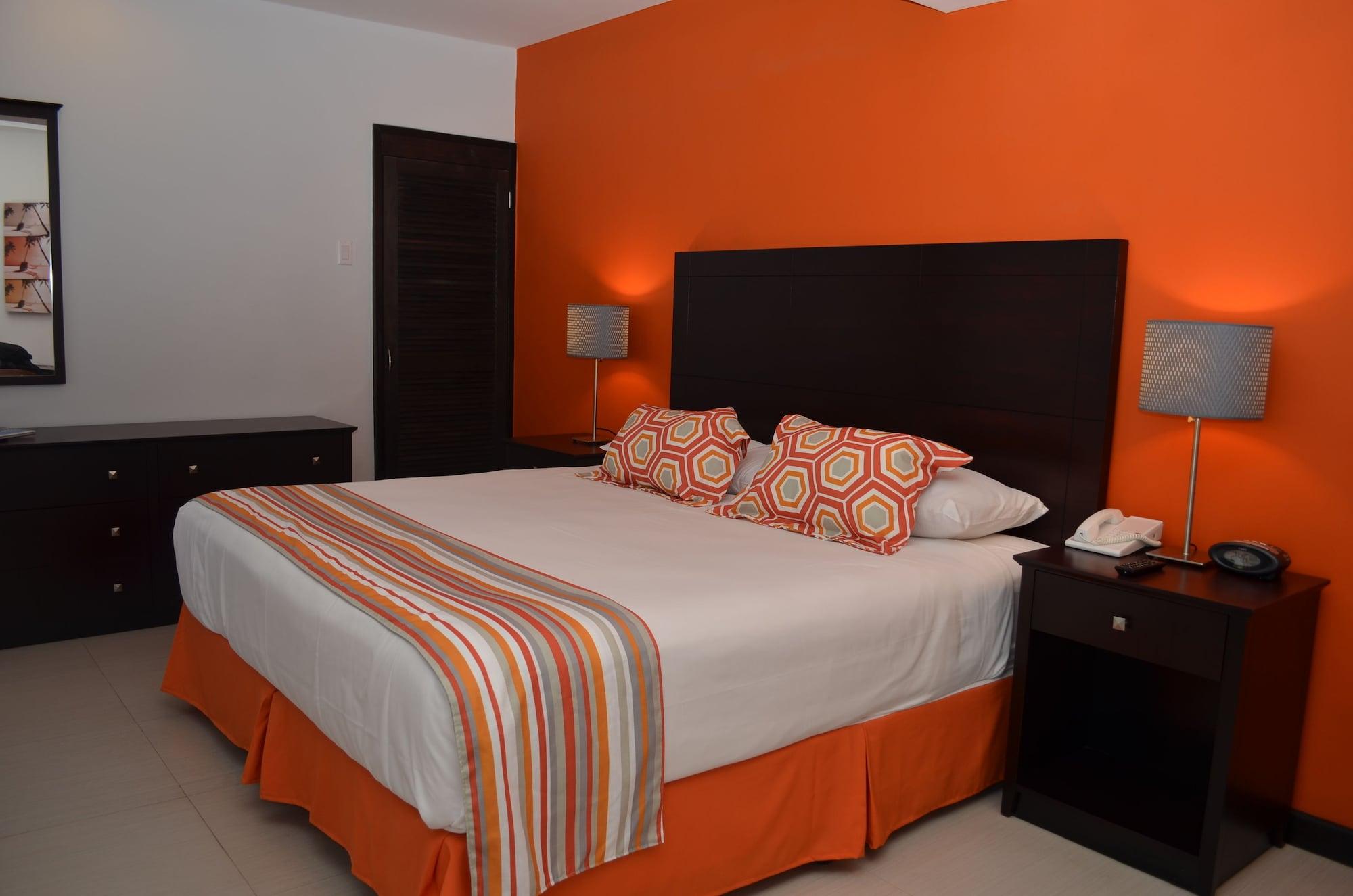 Talk Of The Town Beach Hotel & Beach Club By Gh Hoteles Oranjestad Ngoại thất bức ảnh