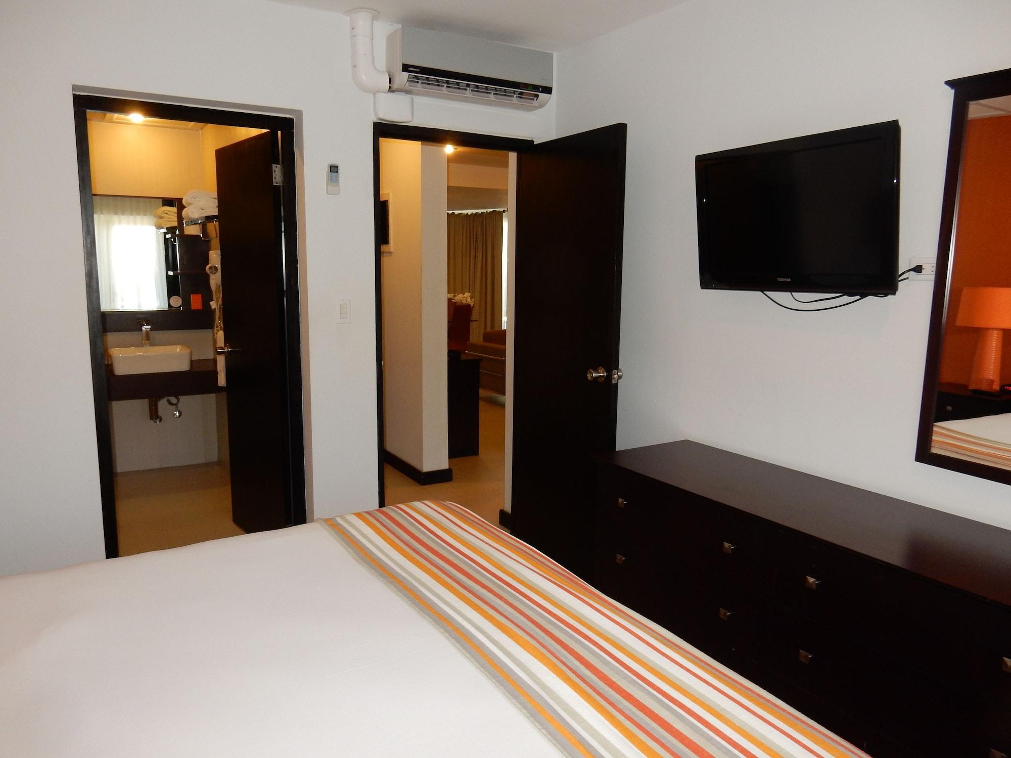 Talk Of The Town Beach Hotel & Beach Club By Gh Hoteles Oranjestad Ngoại thất bức ảnh
