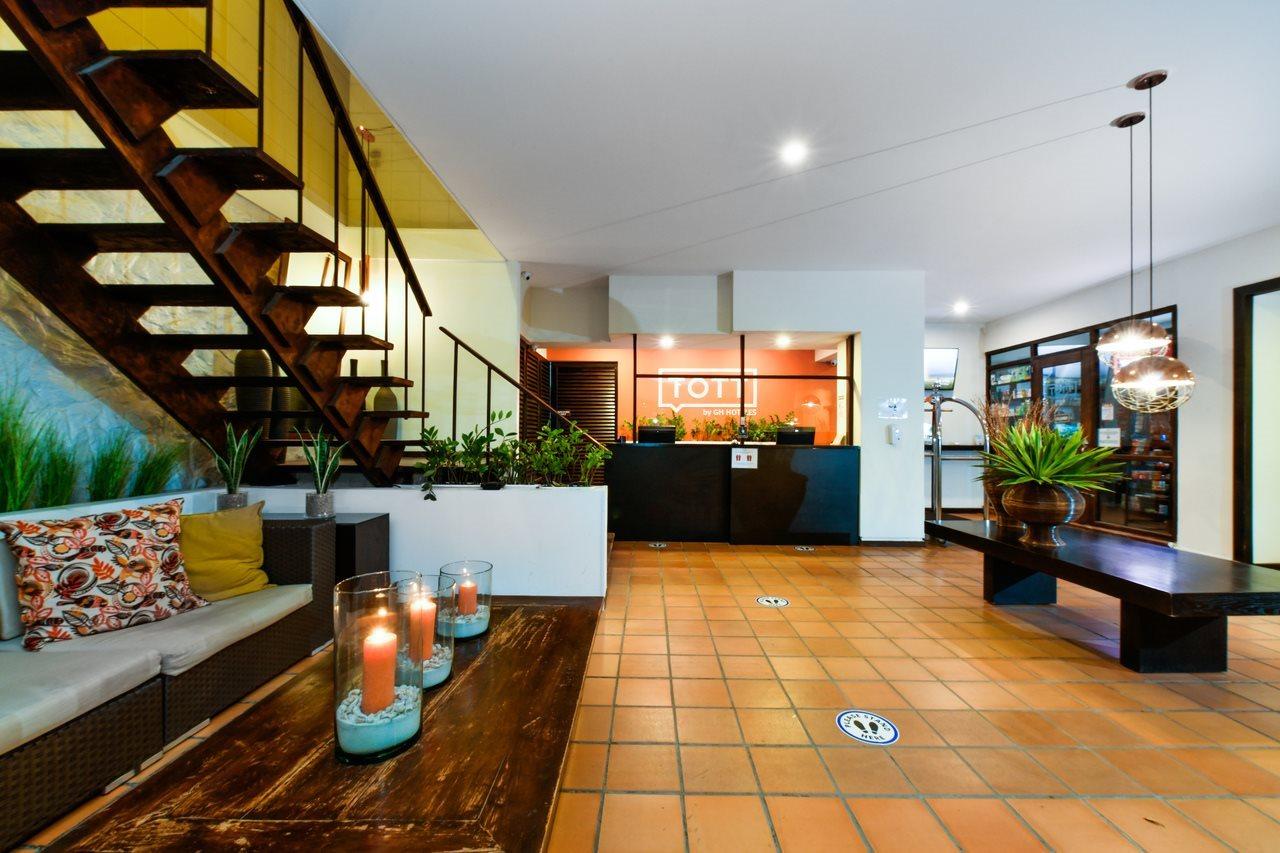 Talk Of The Town Beach Hotel & Beach Club By Gh Hoteles Oranjestad Ngoại thất bức ảnh