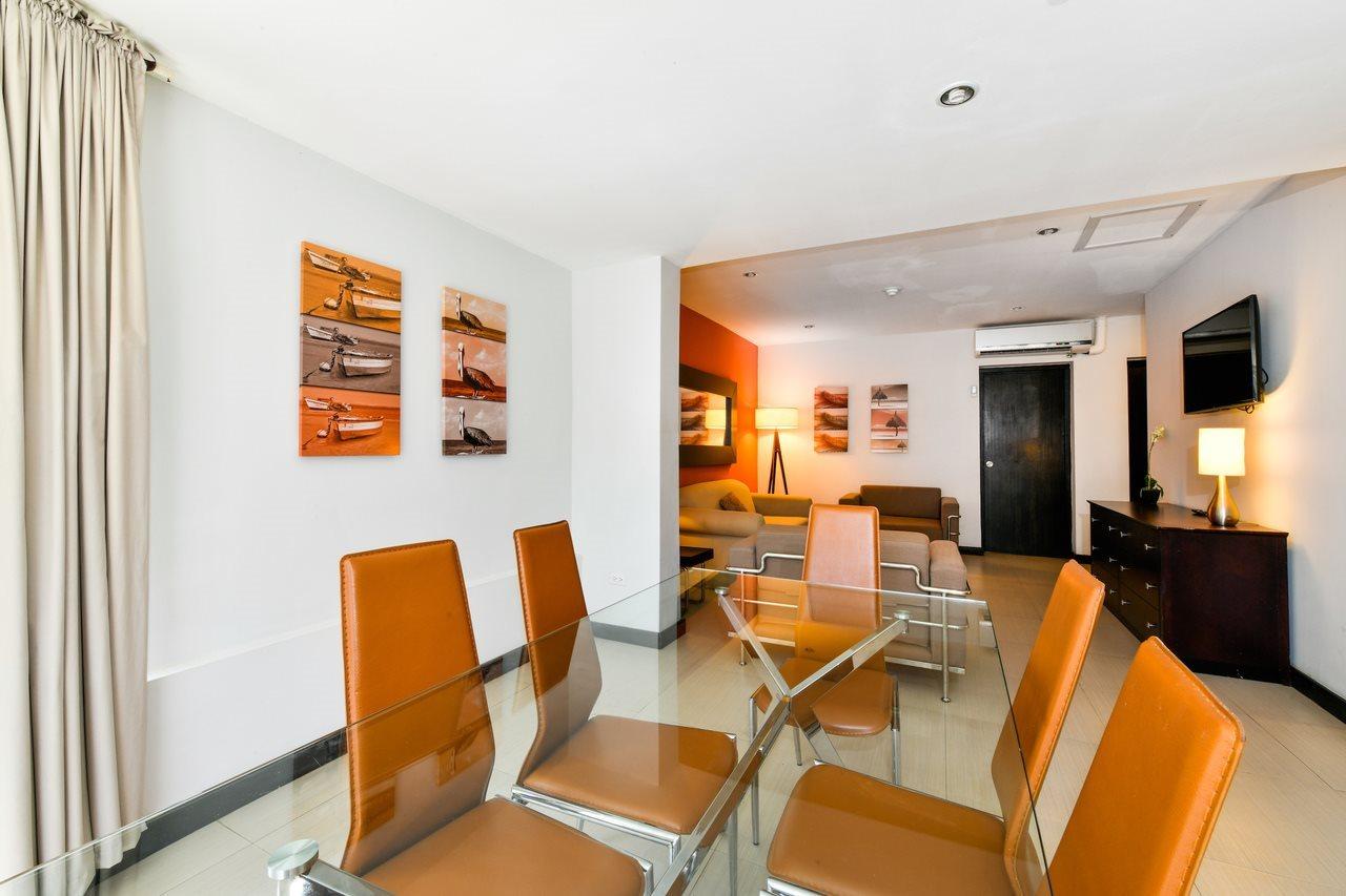 Talk Of The Town Beach Hotel & Beach Club By Gh Hoteles Oranjestad Ngoại thất bức ảnh