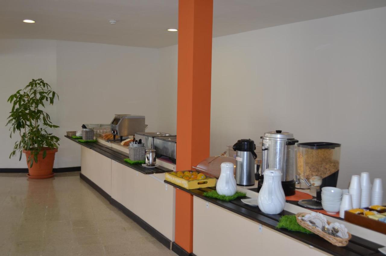 Talk Of The Town Beach Hotel & Beach Club By Gh Hoteles Oranjestad Ngoại thất bức ảnh